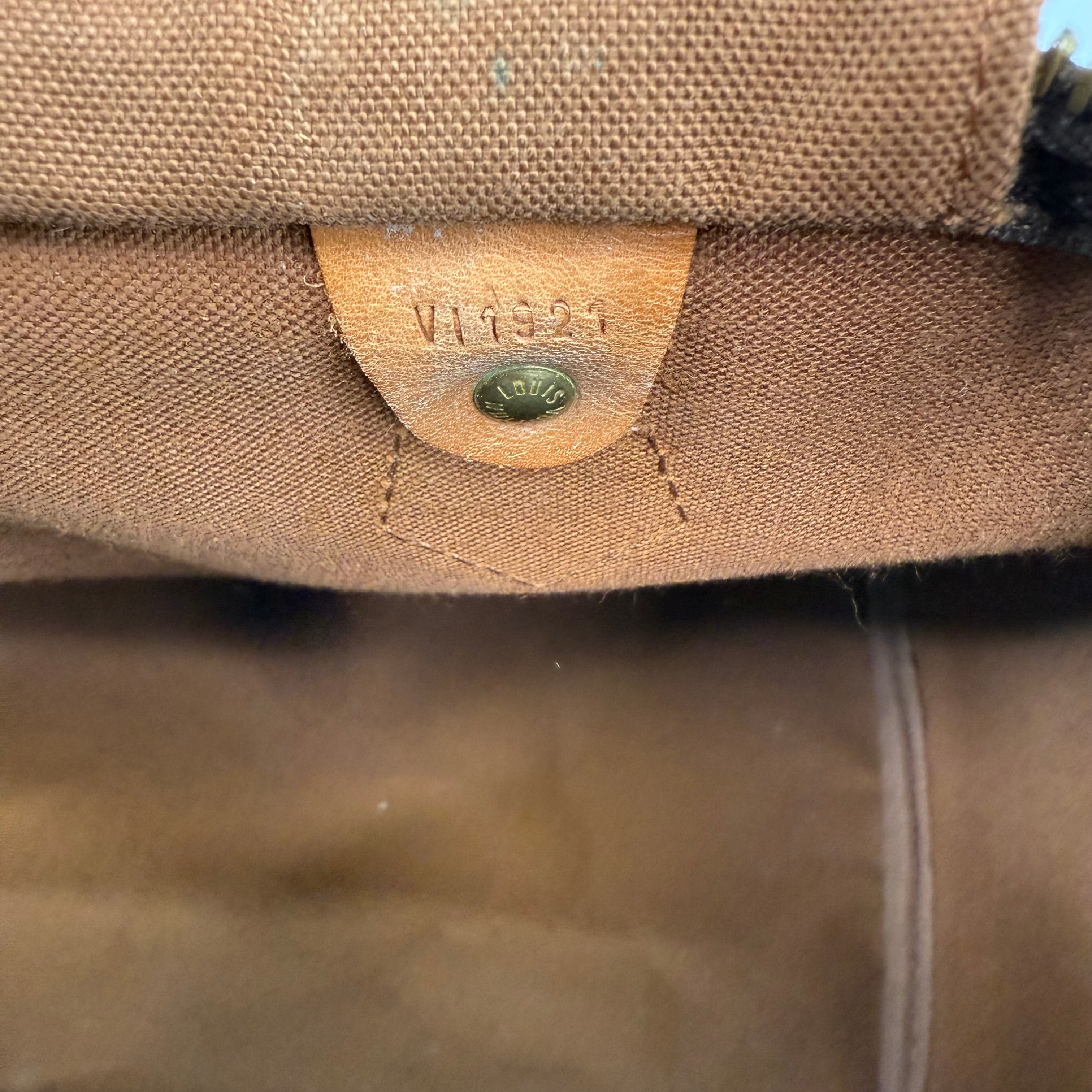 Louis Vuitton Monogram Speedy 30