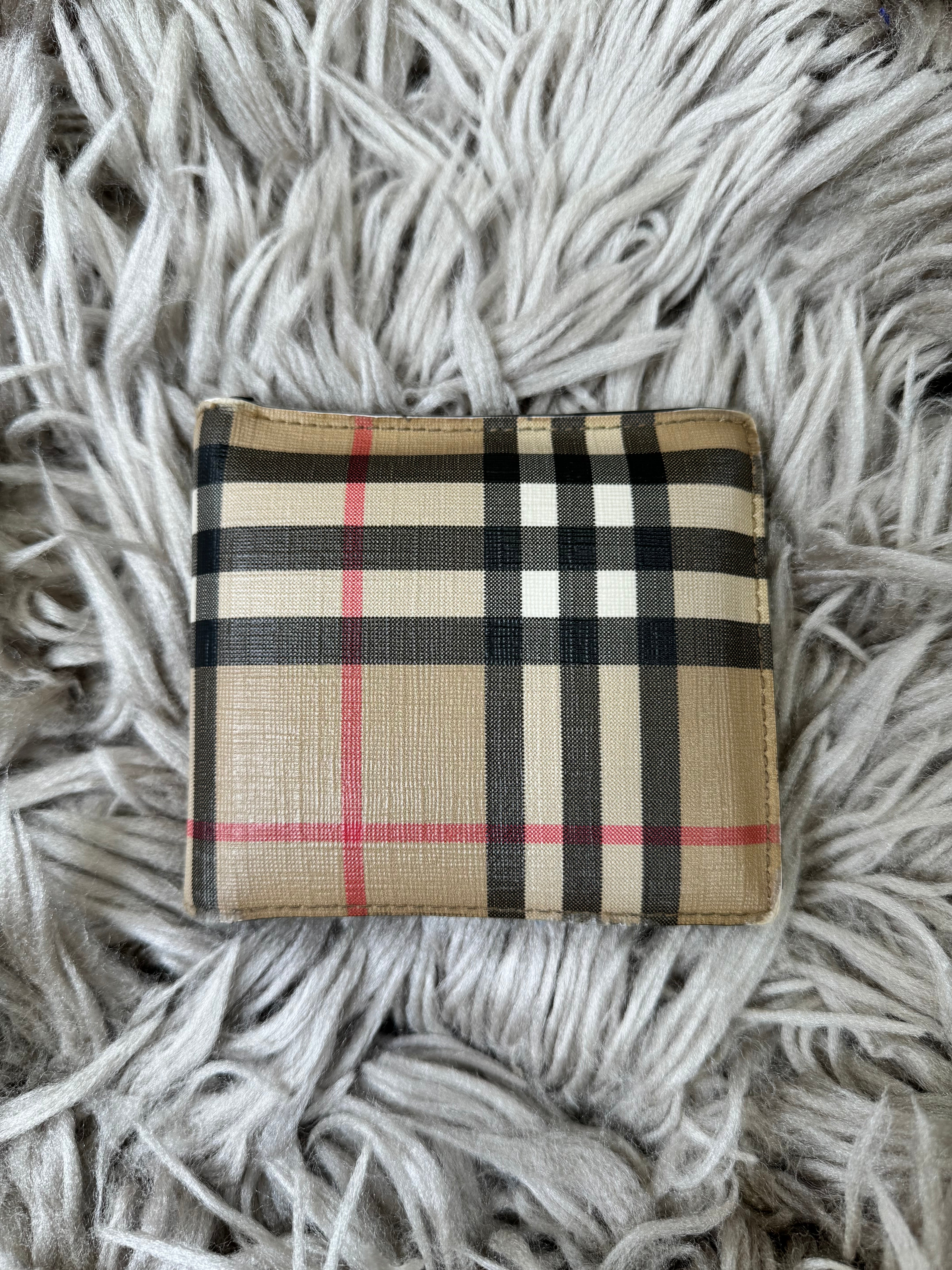 BURBERRY wallet