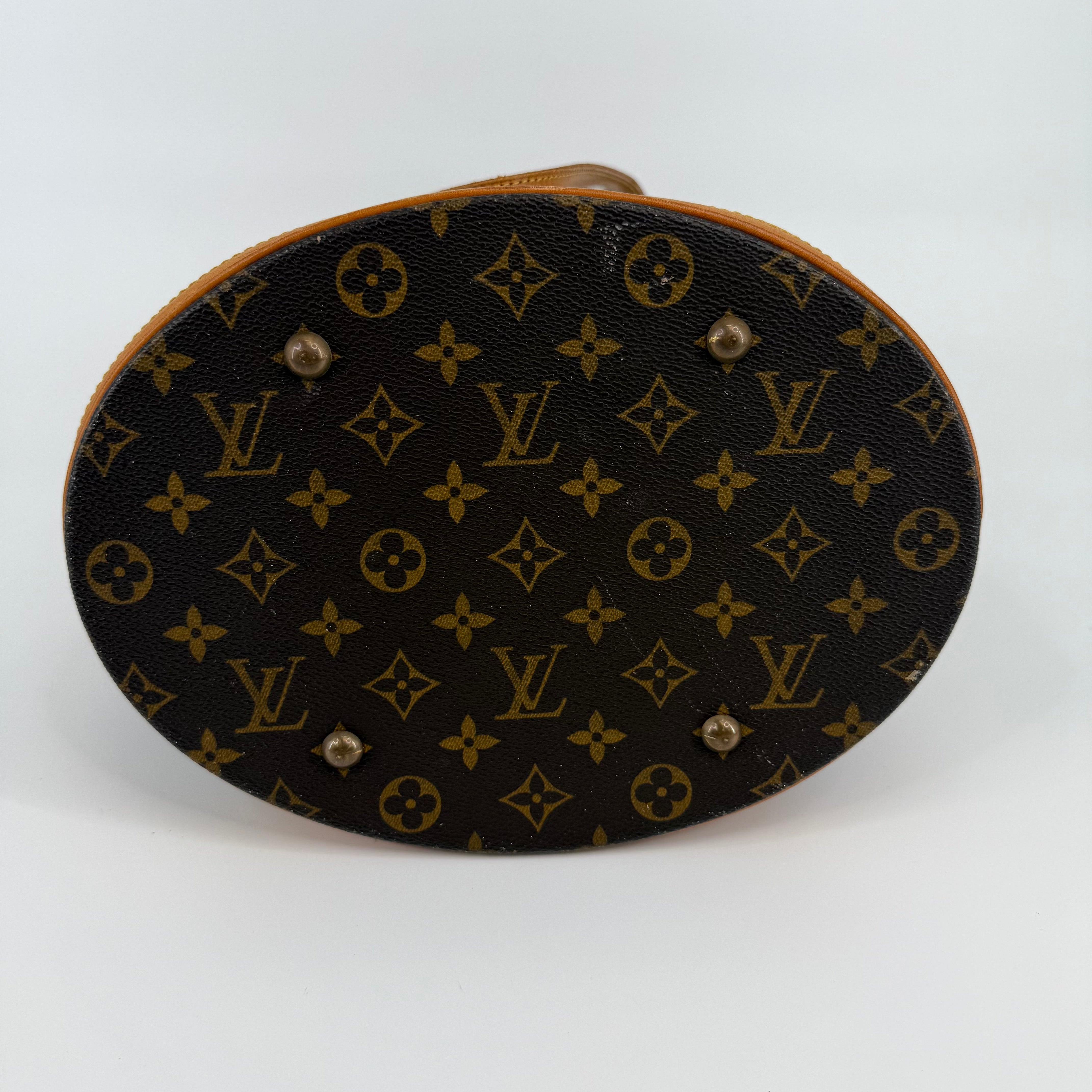 Louis Vuitton Monogram Bucket Bag GM