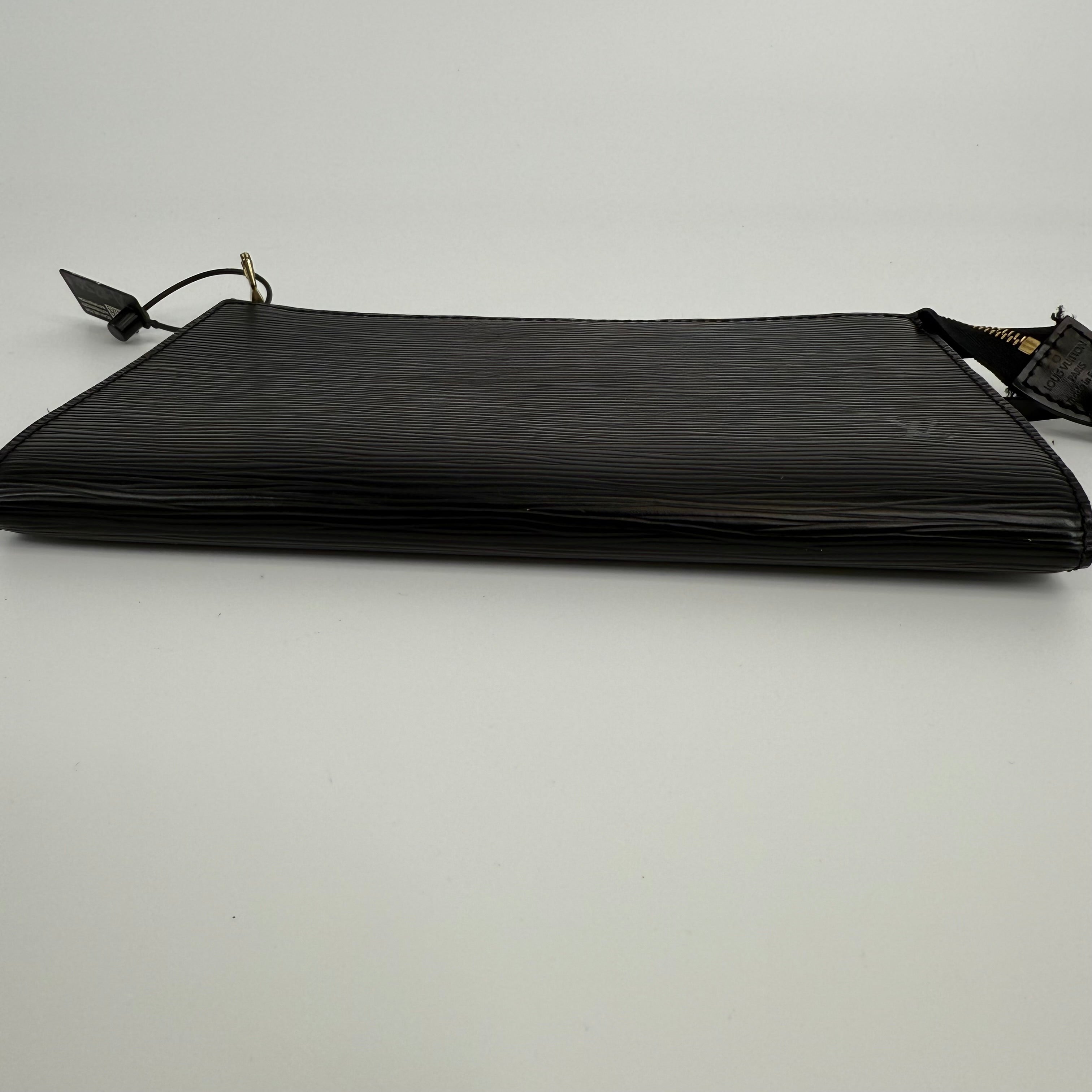 Louis Vuitton Epi Black Pochette