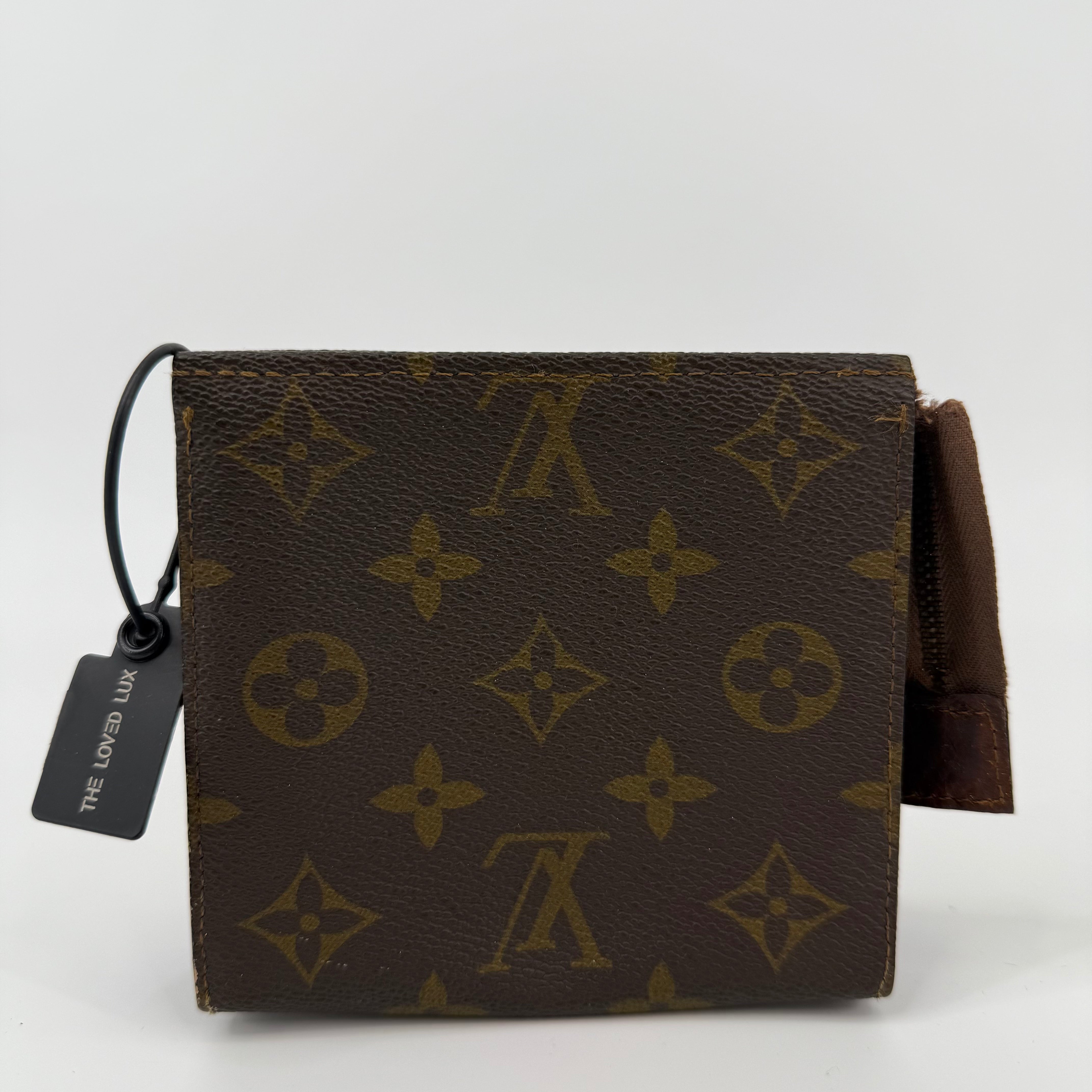 Louis Vuitton Monogram Pochette Wash Bag