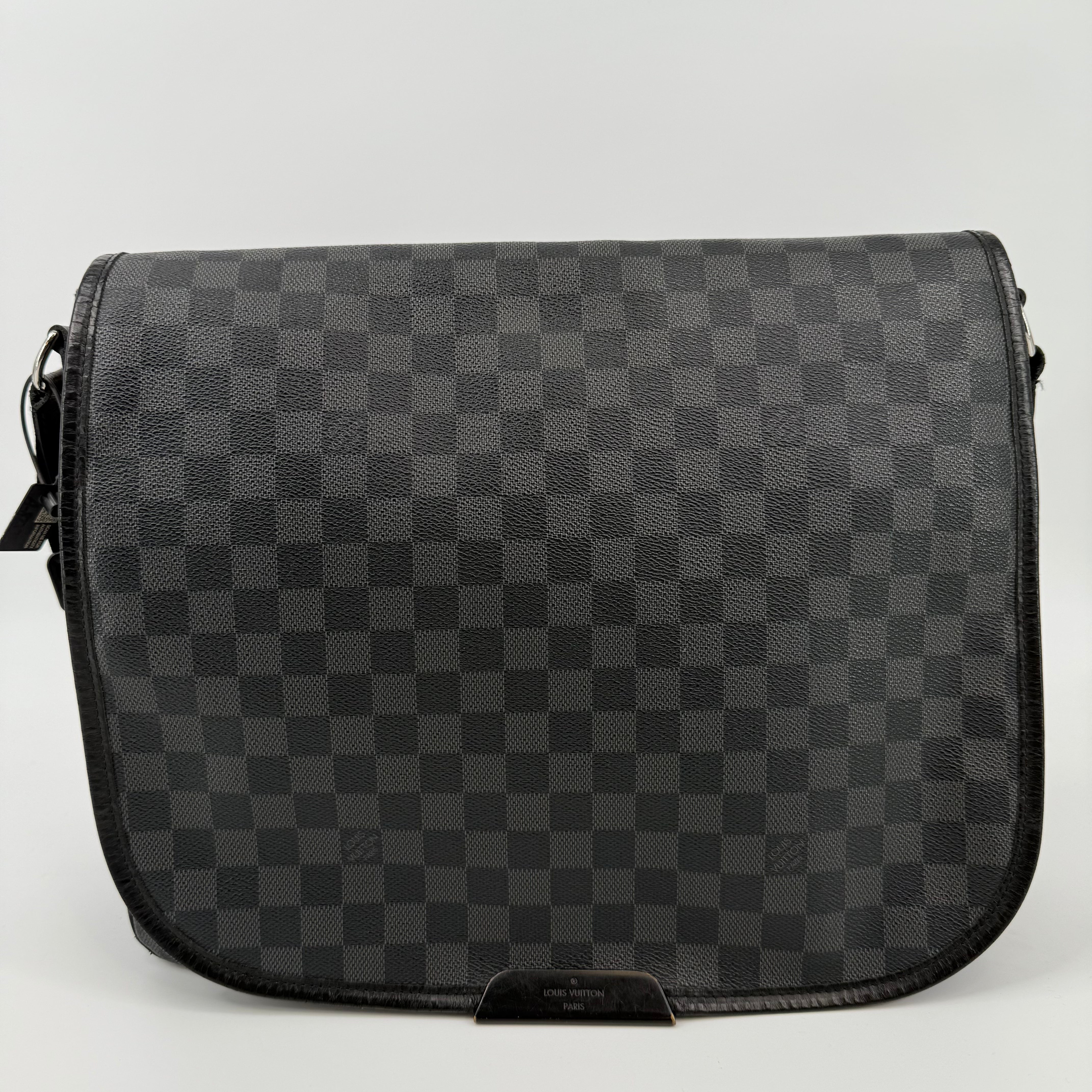 Louis Vuitton Damier Graphite Messenger Bag