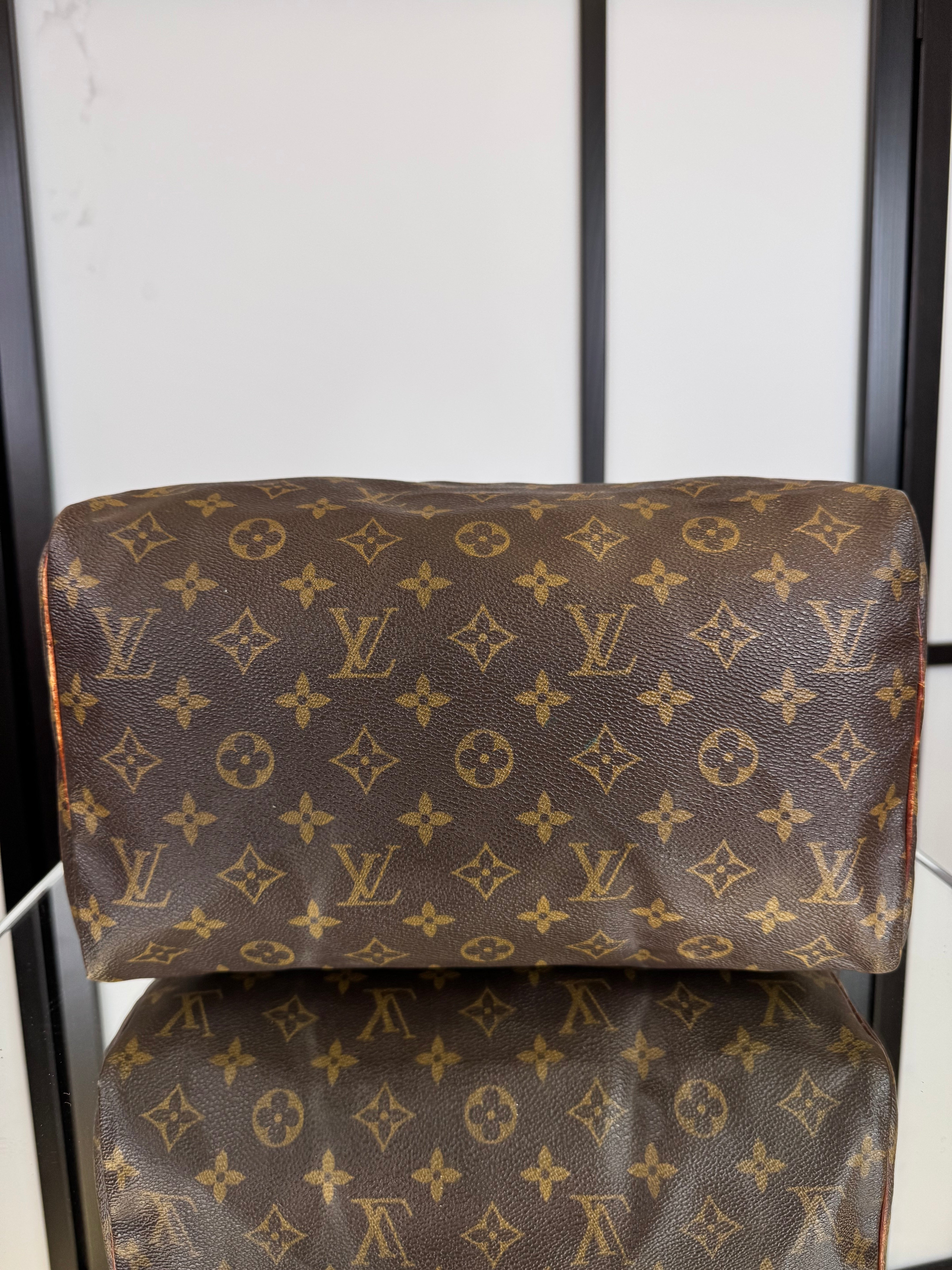 Louis Vuitton Speedy 30