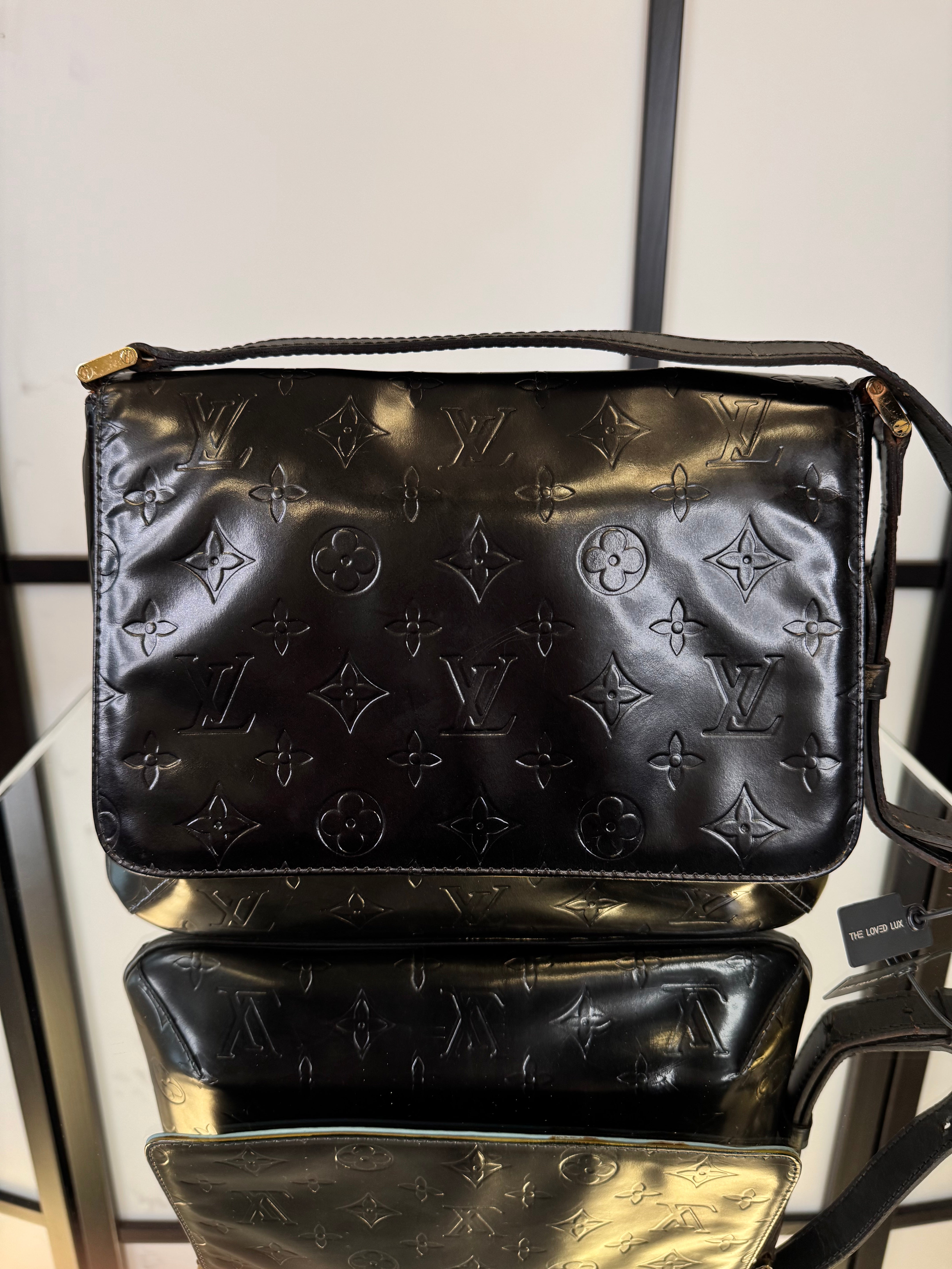 Louis Vuitton Vernis Handbag