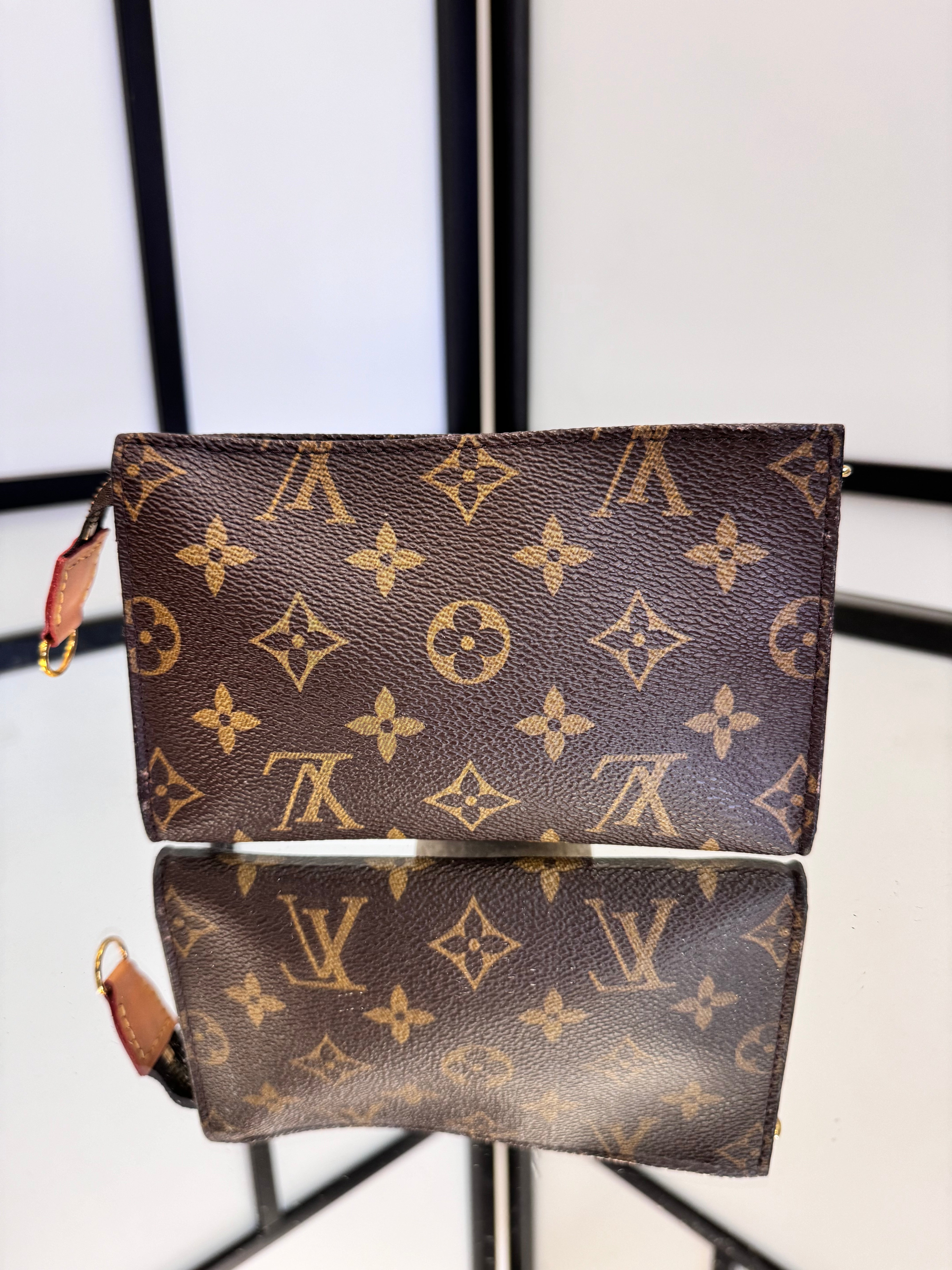 Louis Vuitton Purse