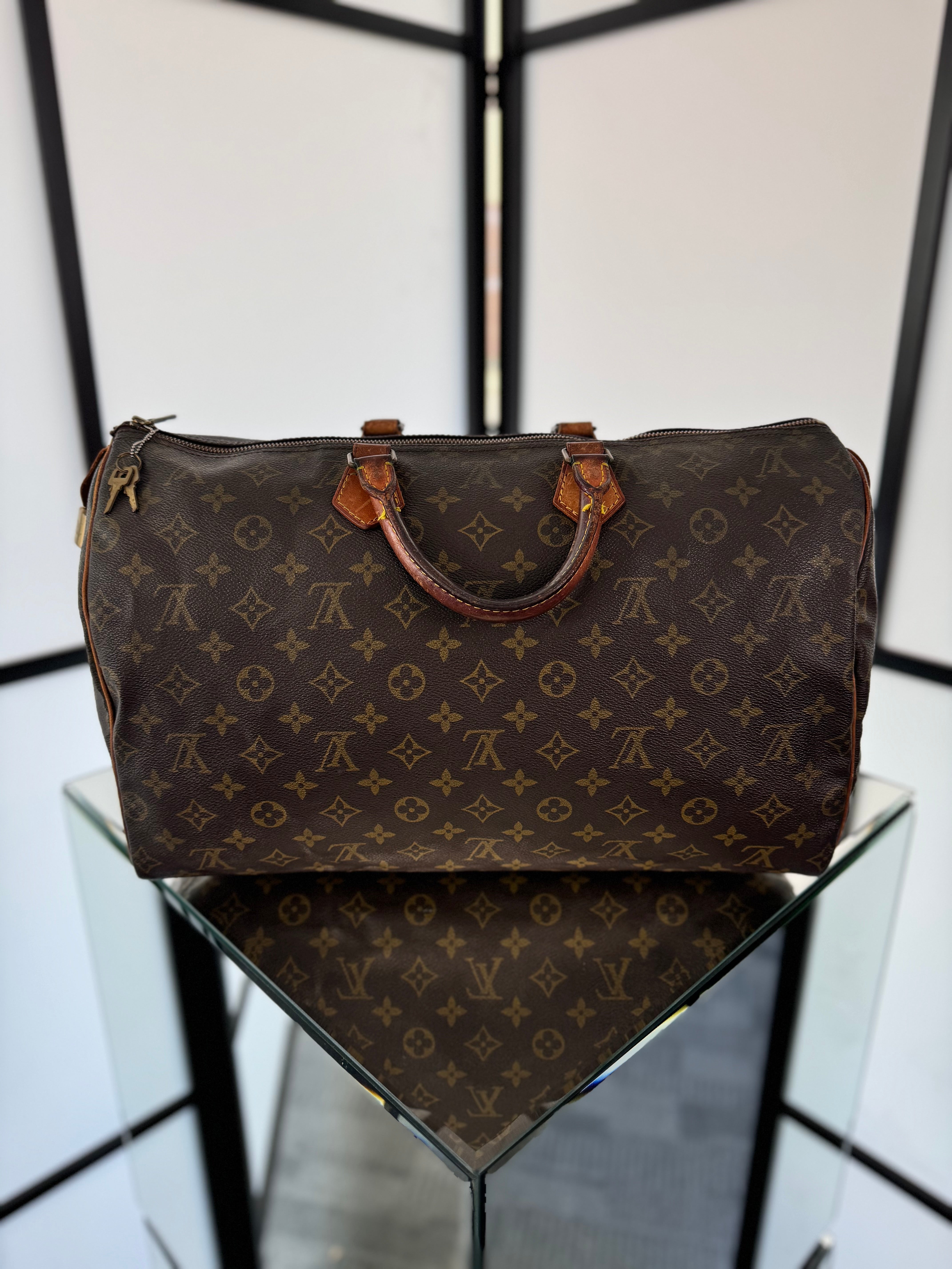 Louis Vuitton speedy 40