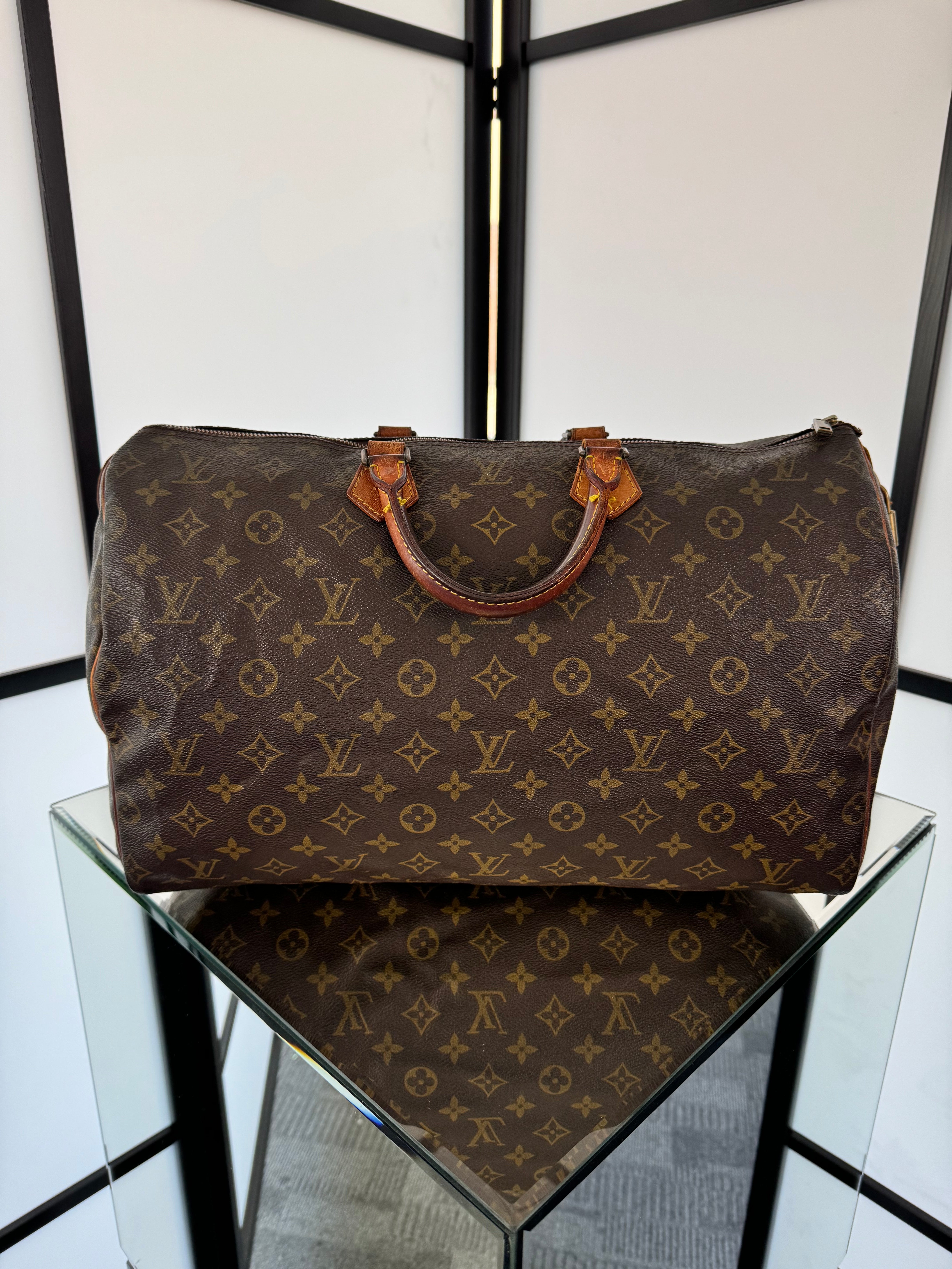 Louis Vuitton speedy 40