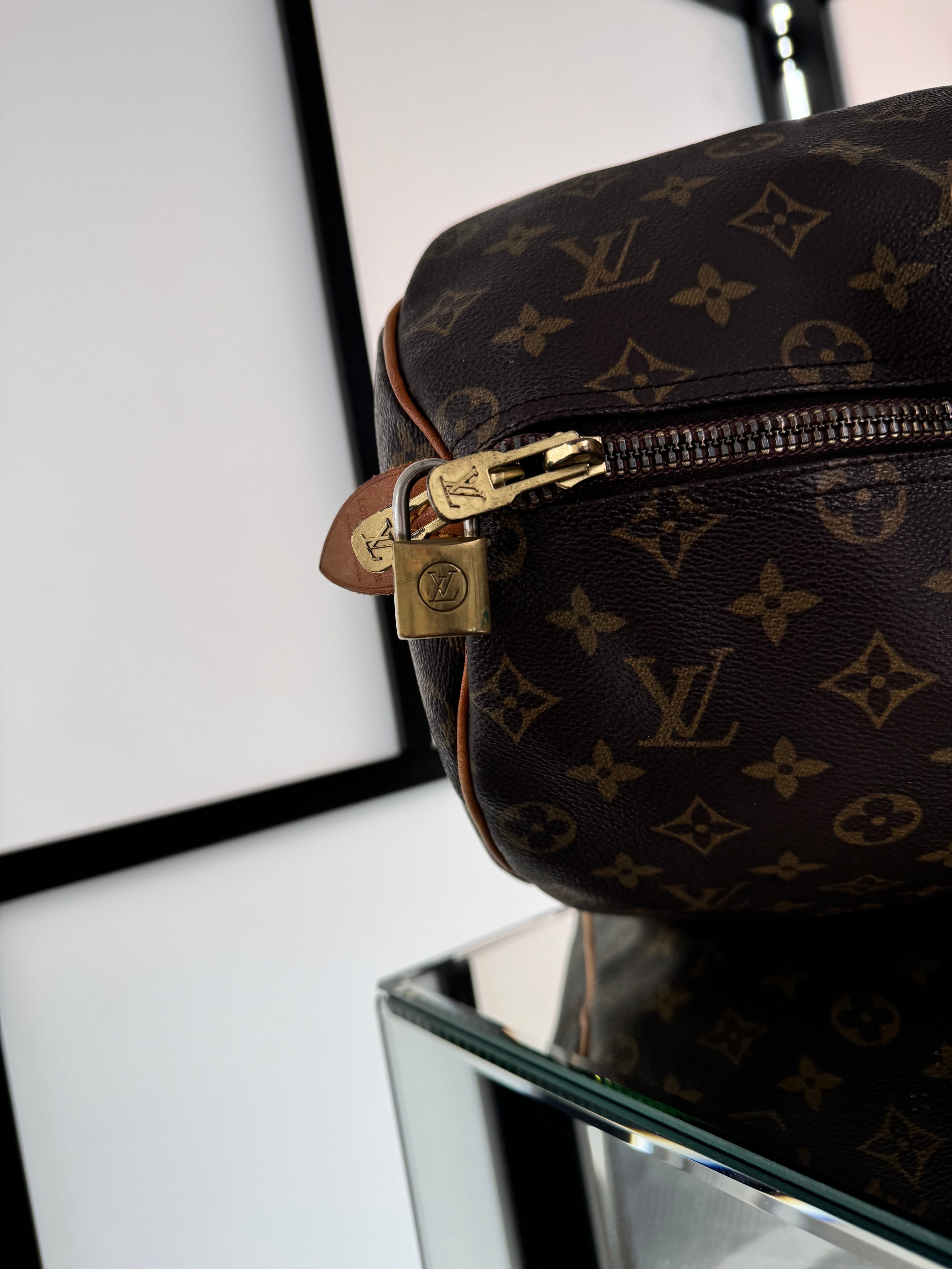 Louis Vuitton Keepal 50