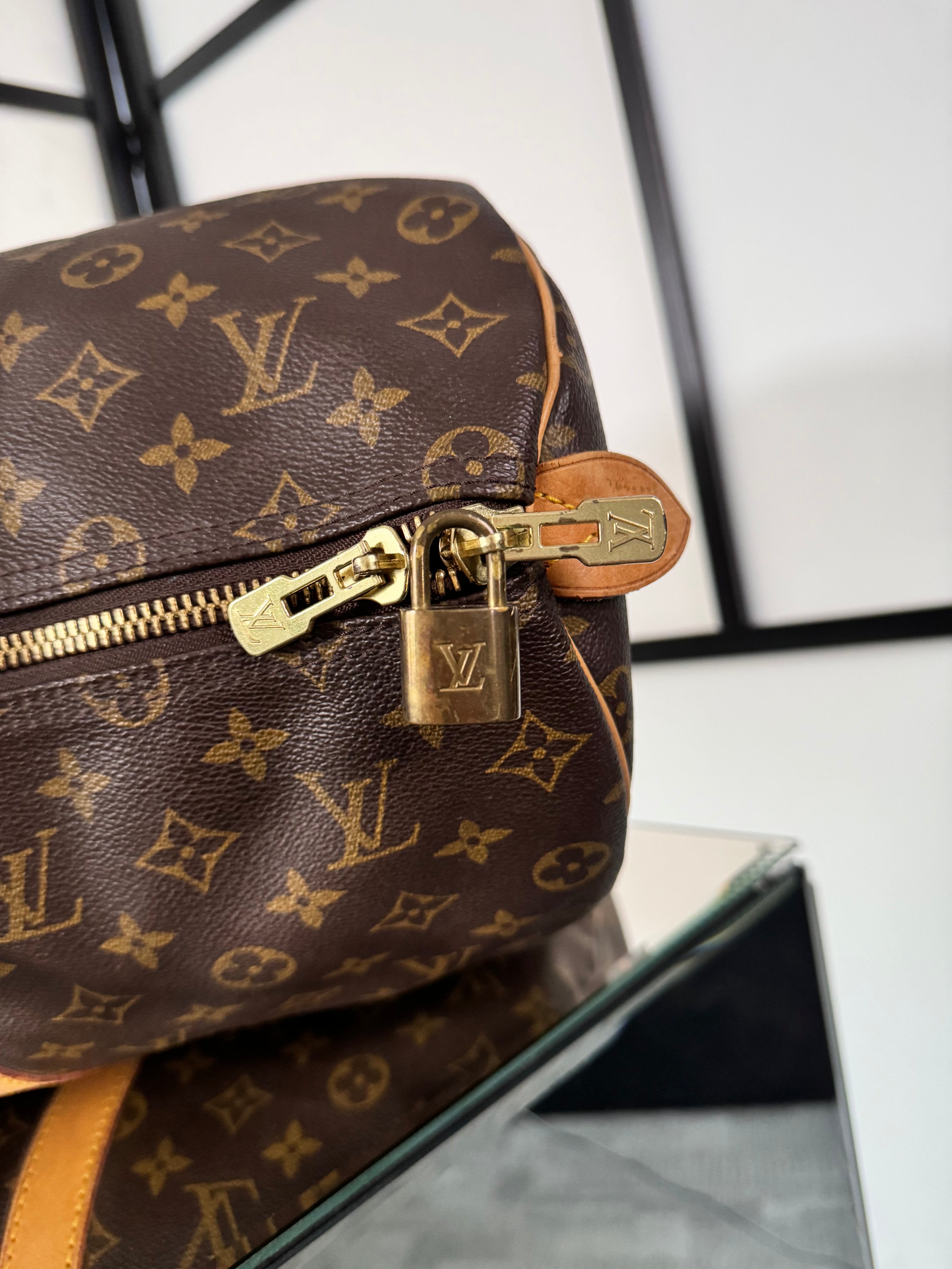 Louis Vuitton Keepall 50