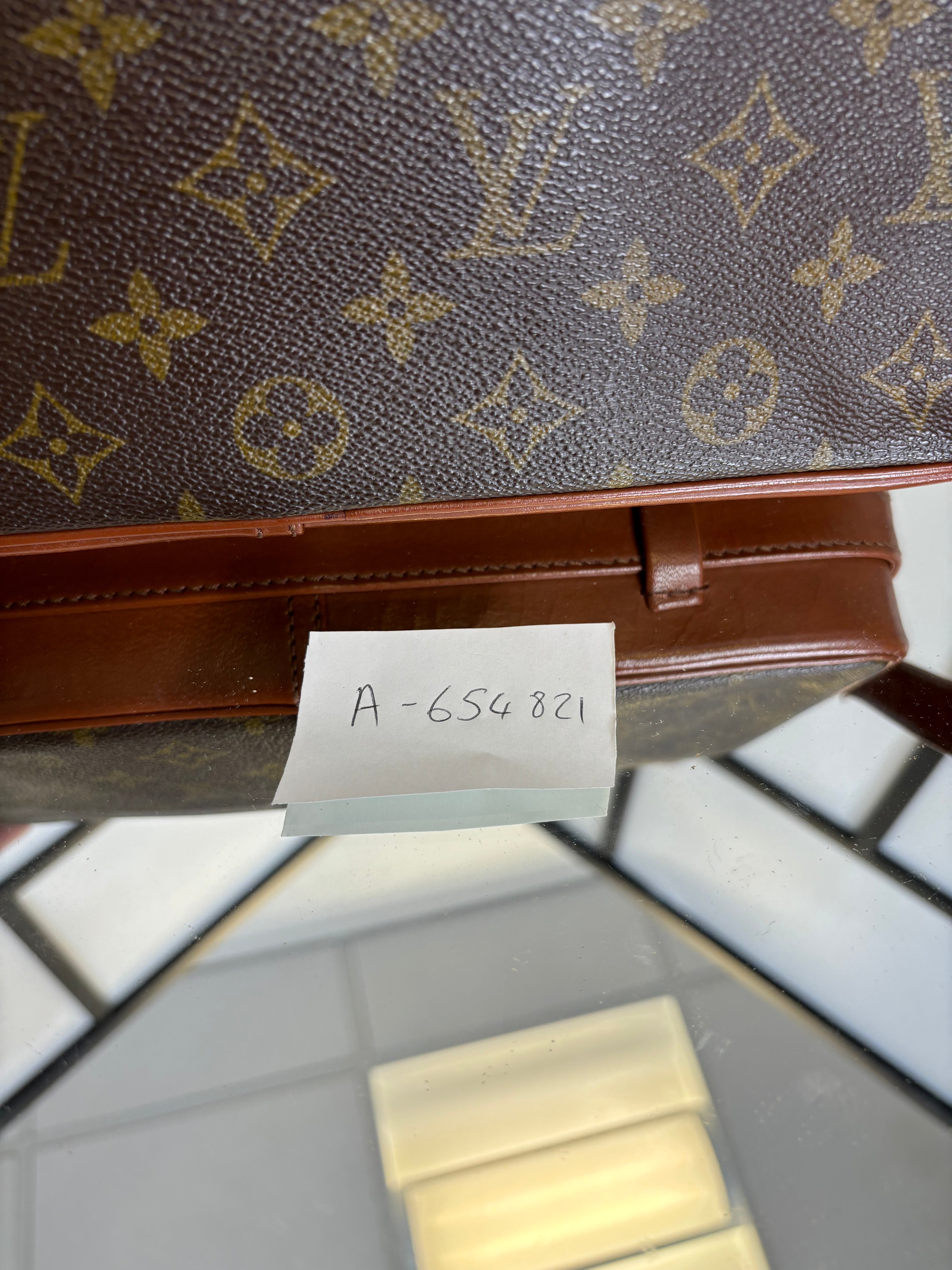 Louis Vuitton Shoulder Bag