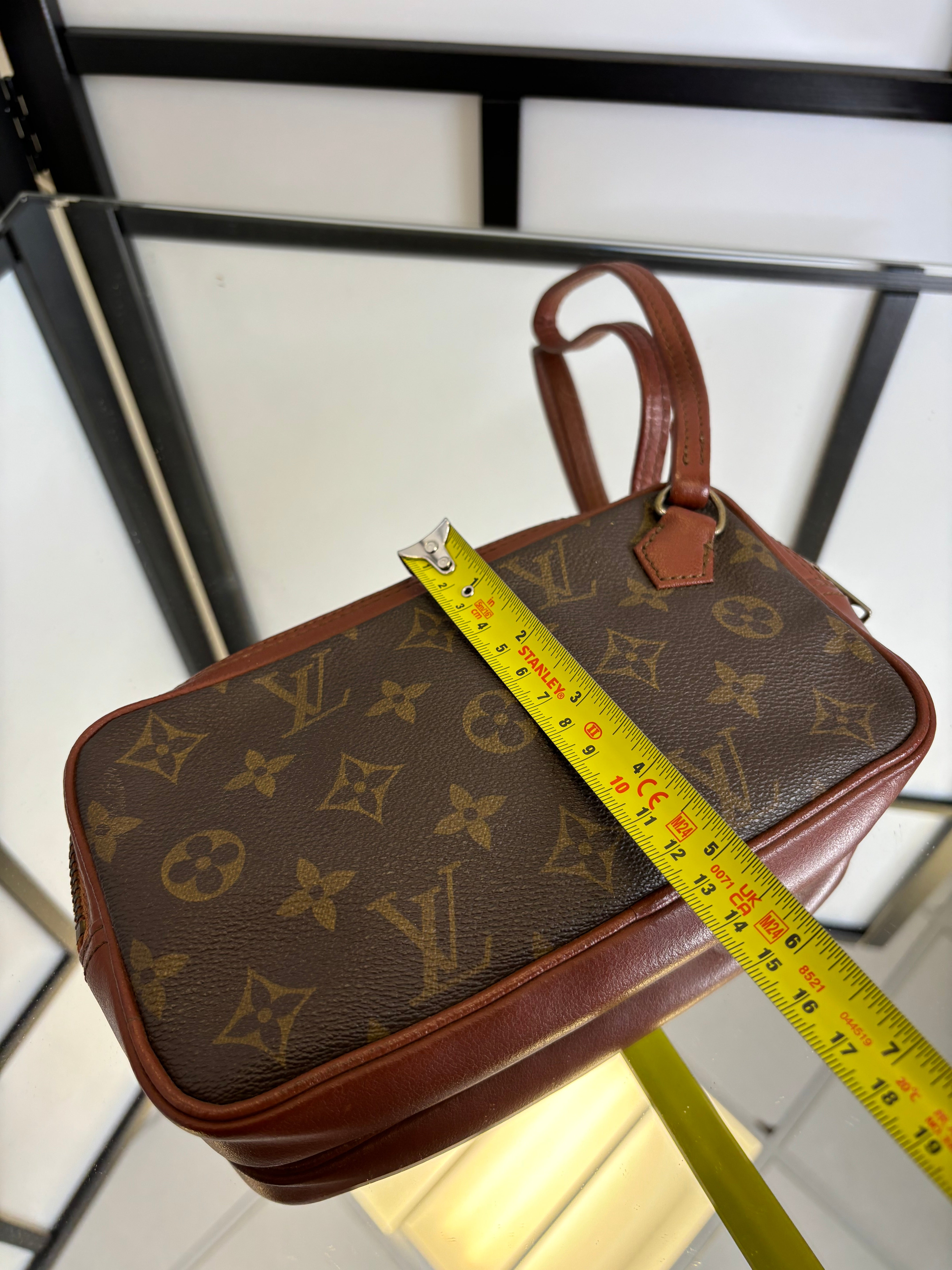 Louis Vuitton Hand Bag