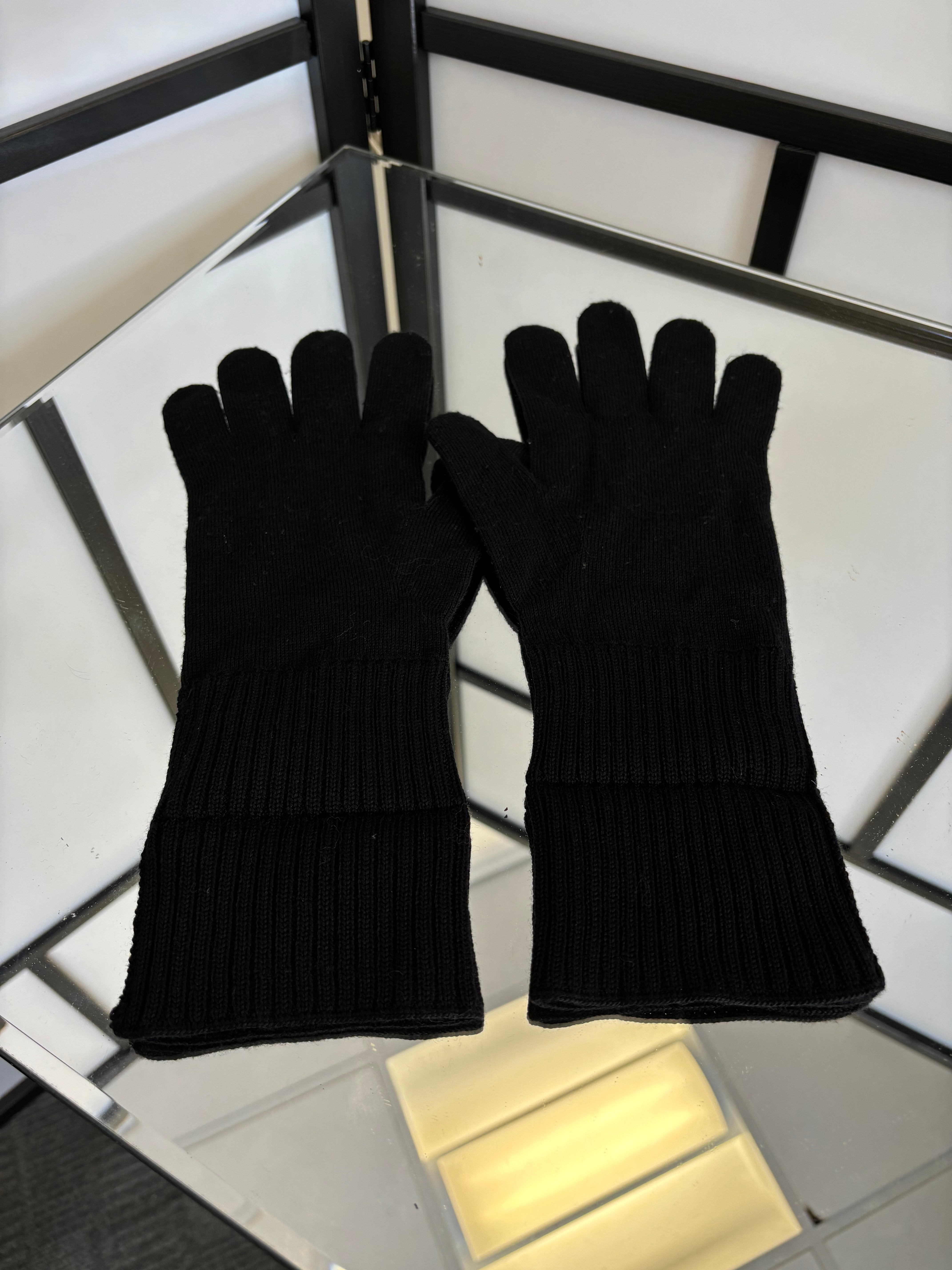 Louis Vuitton Gloves