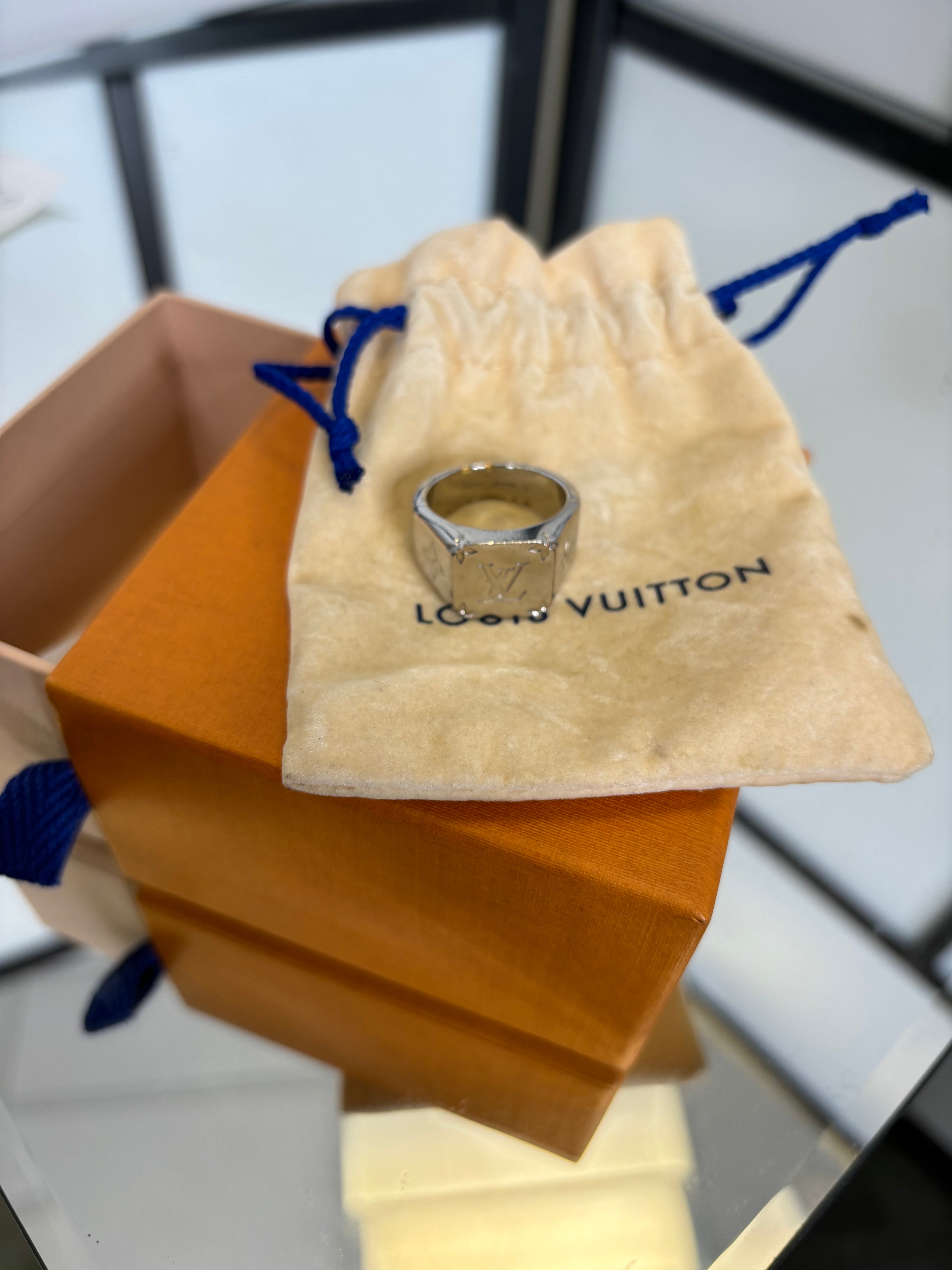 Louis Vuitton Ring