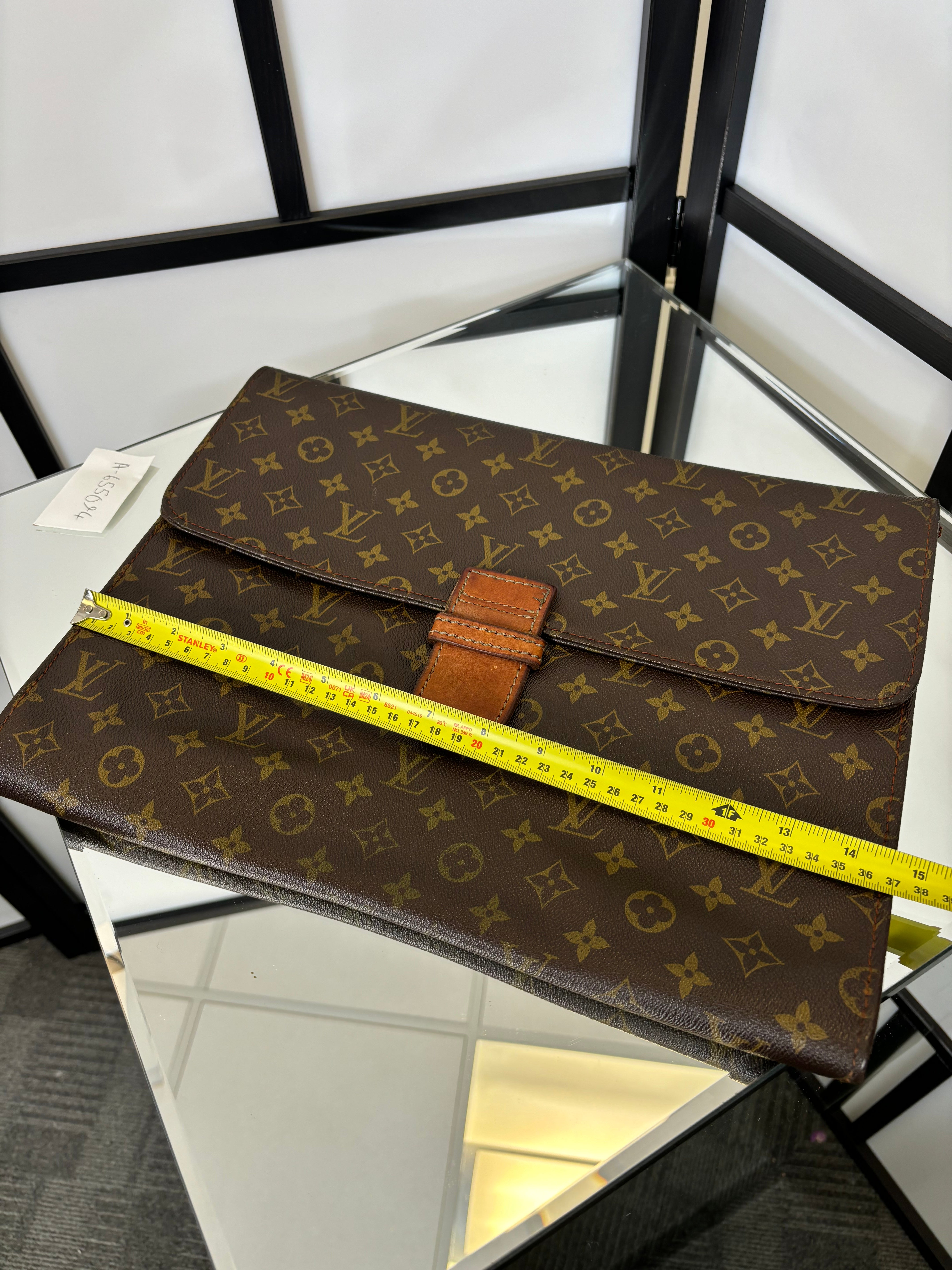 Louis Vuitton business bag