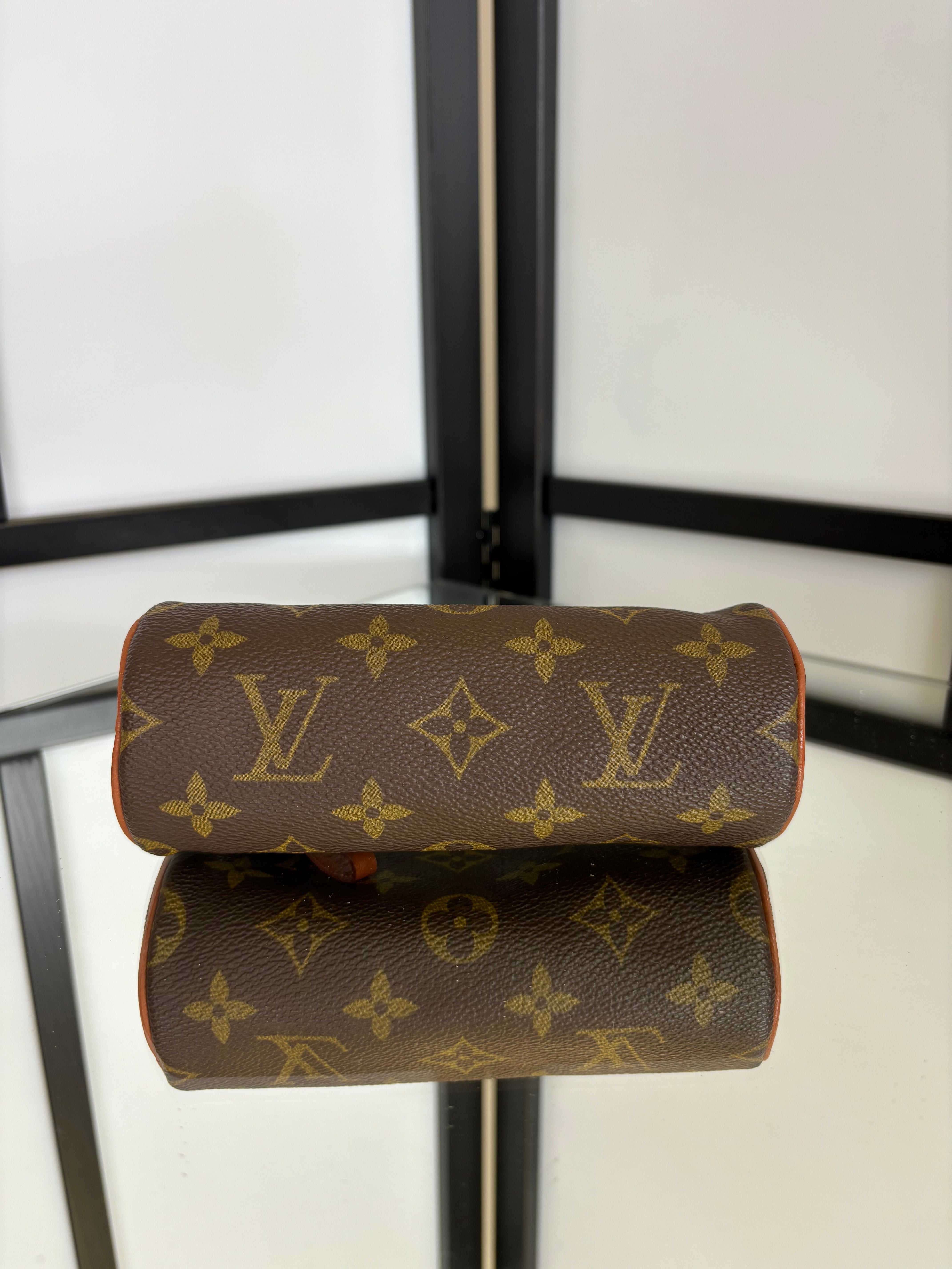 Louis Vuitton Papillon