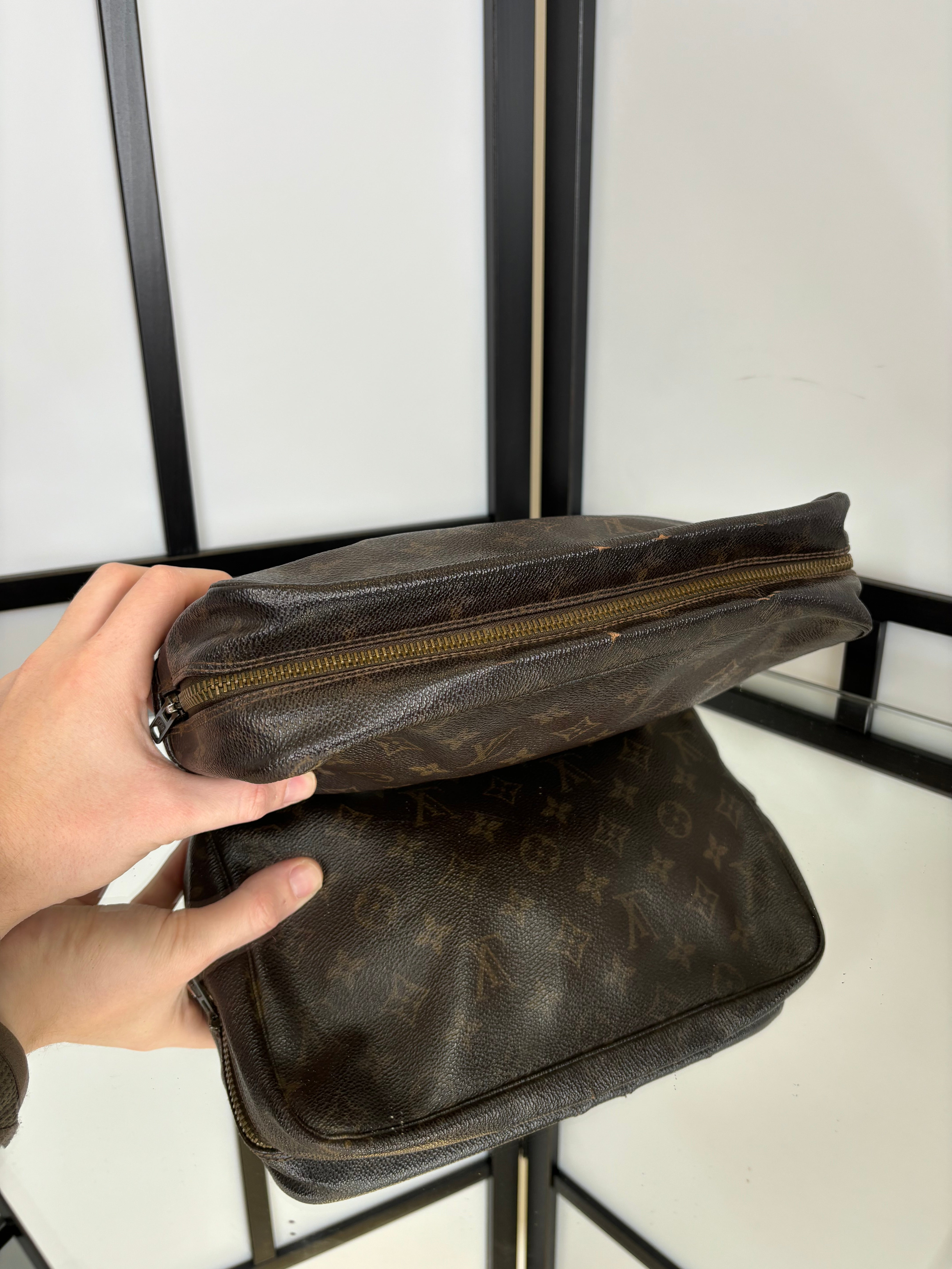 Louis Vuitton Wash Bag