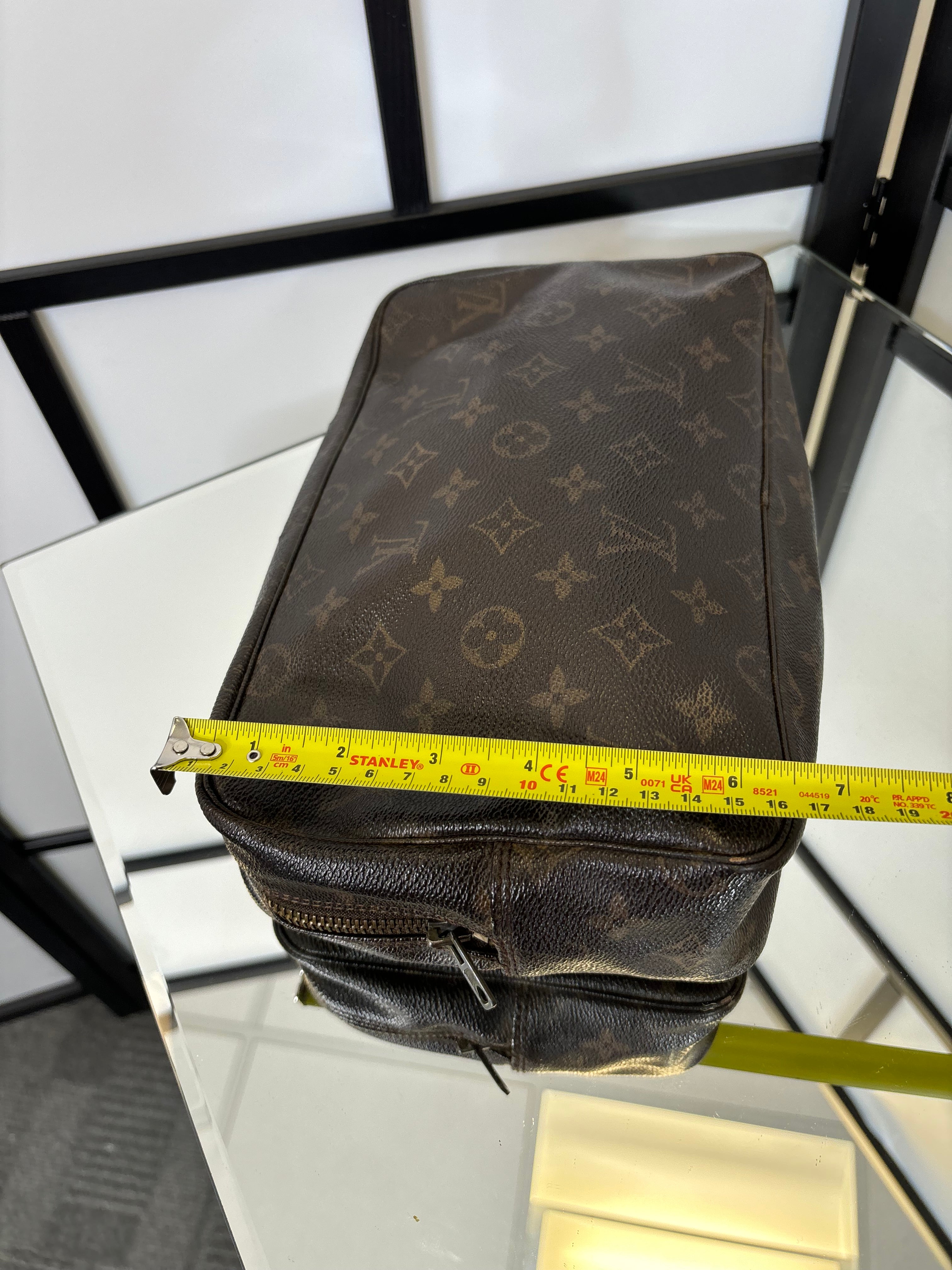 Louis Vuitton Wash Bag