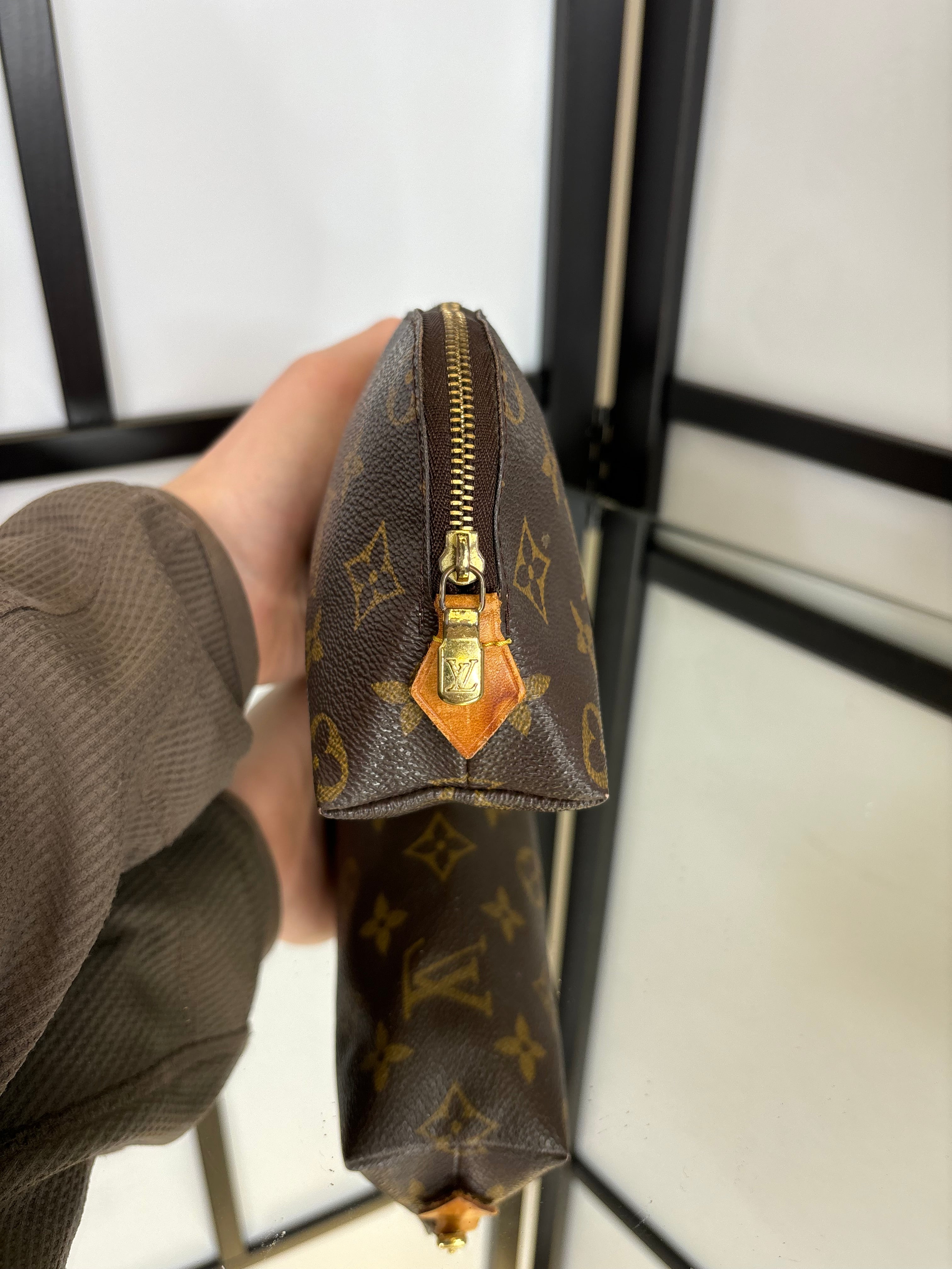 Louis Vuitton Wash Bag