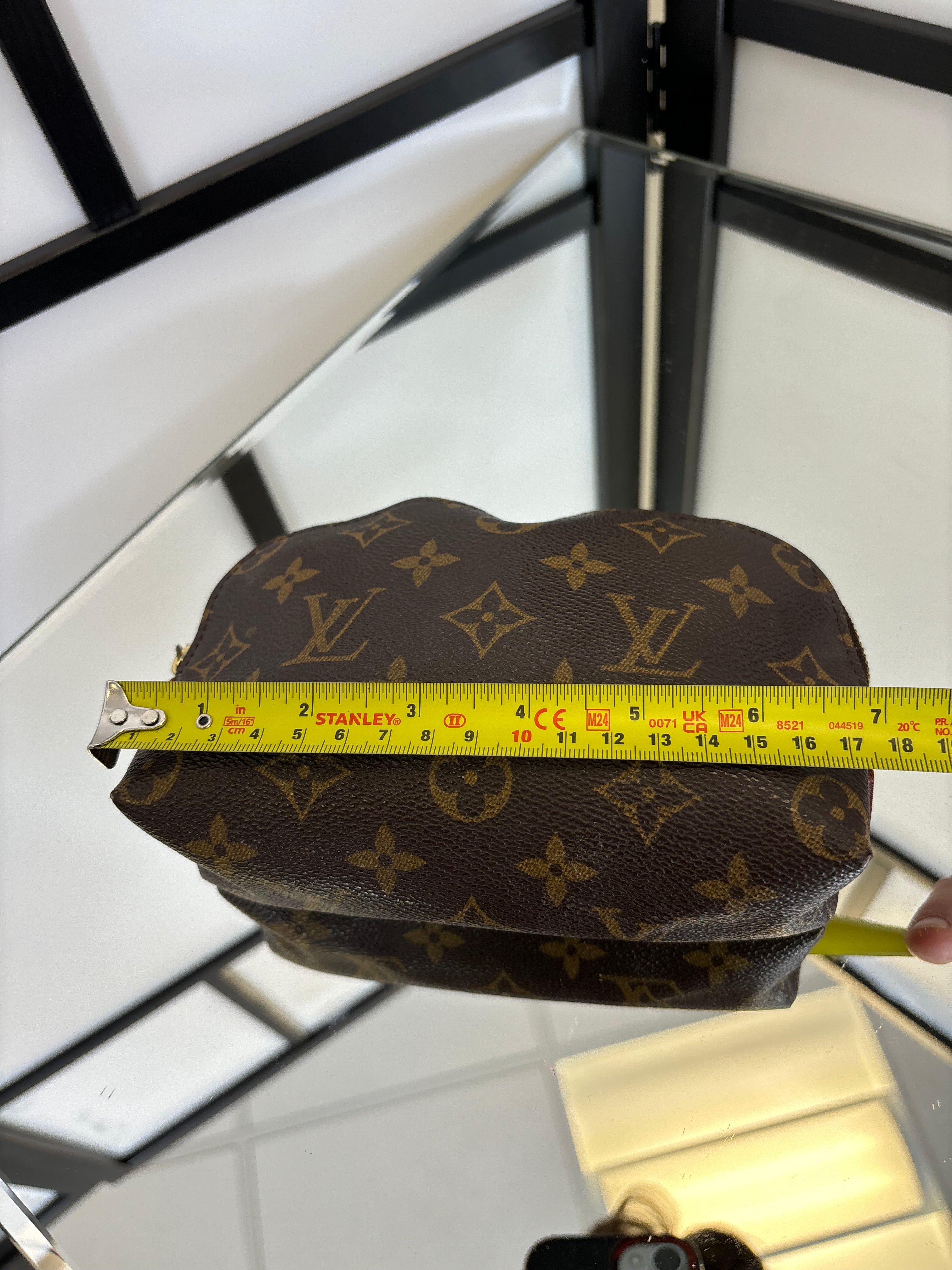 Louis Vuitton Wash Bag