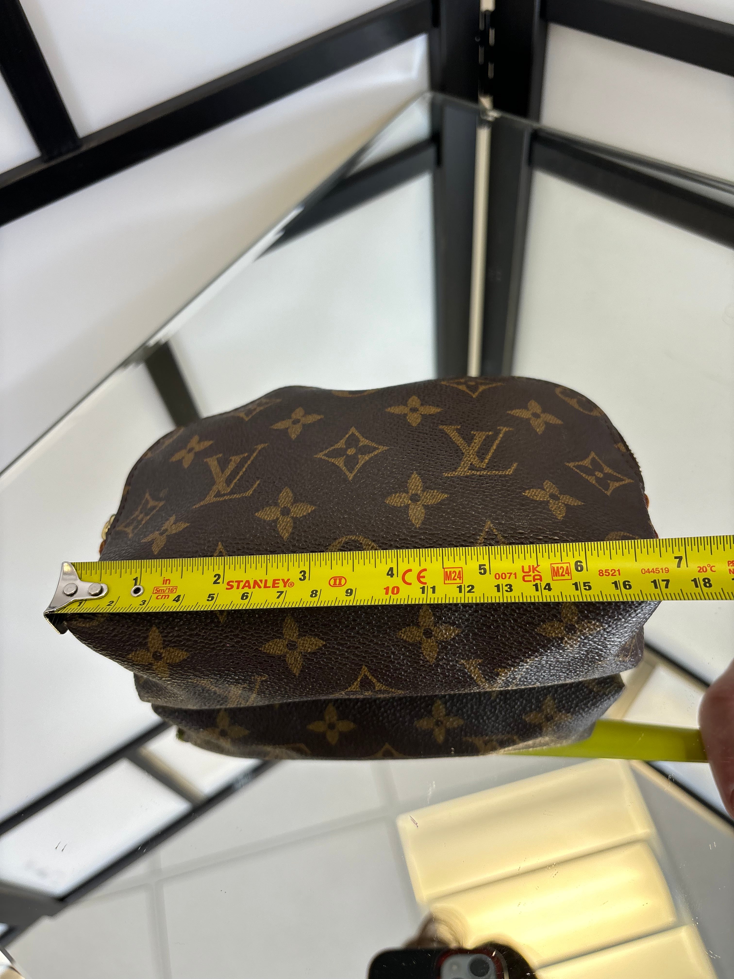 Louis Vuitton Wash Bag