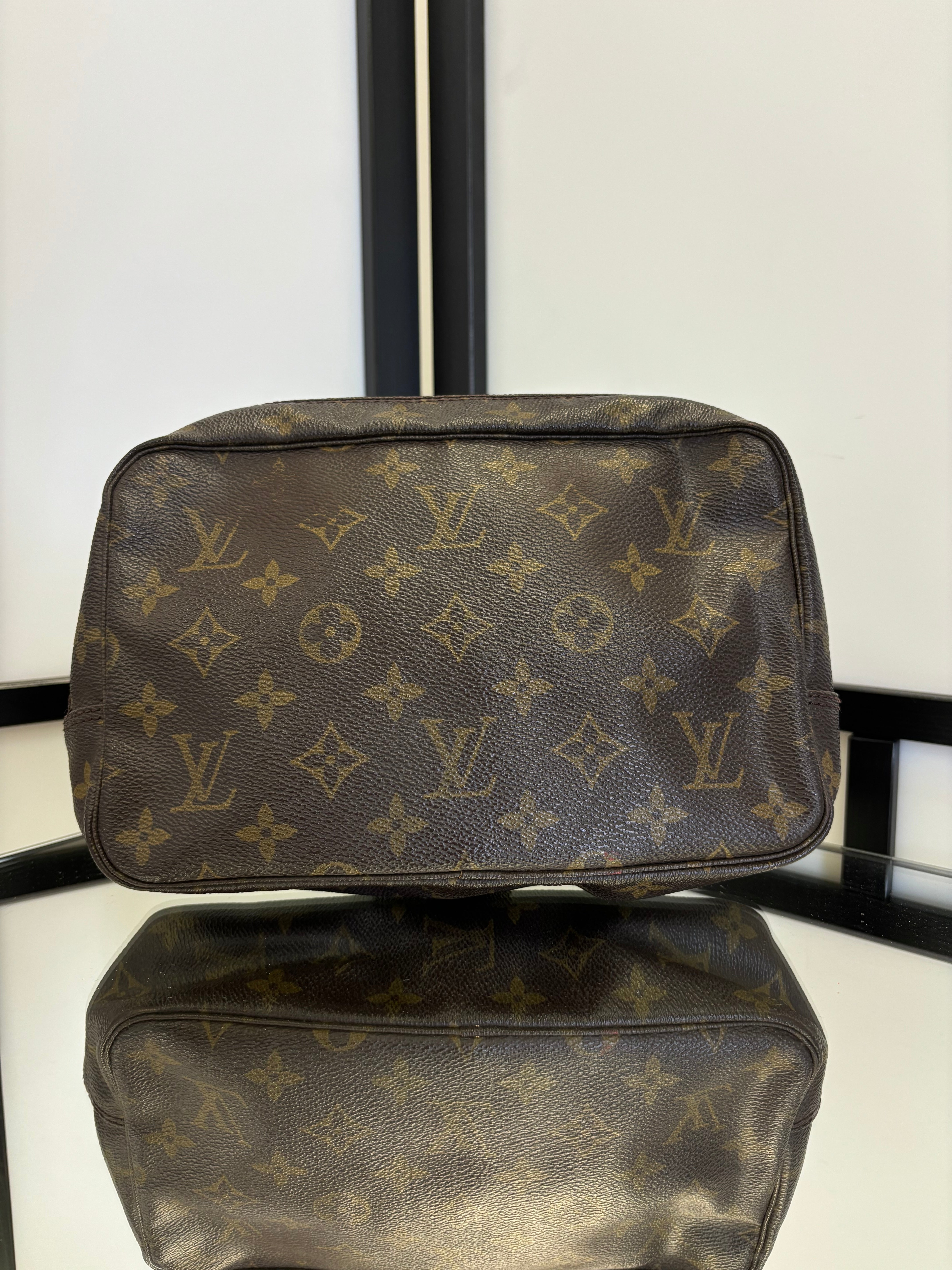 Louis Vuitton Wash Bag