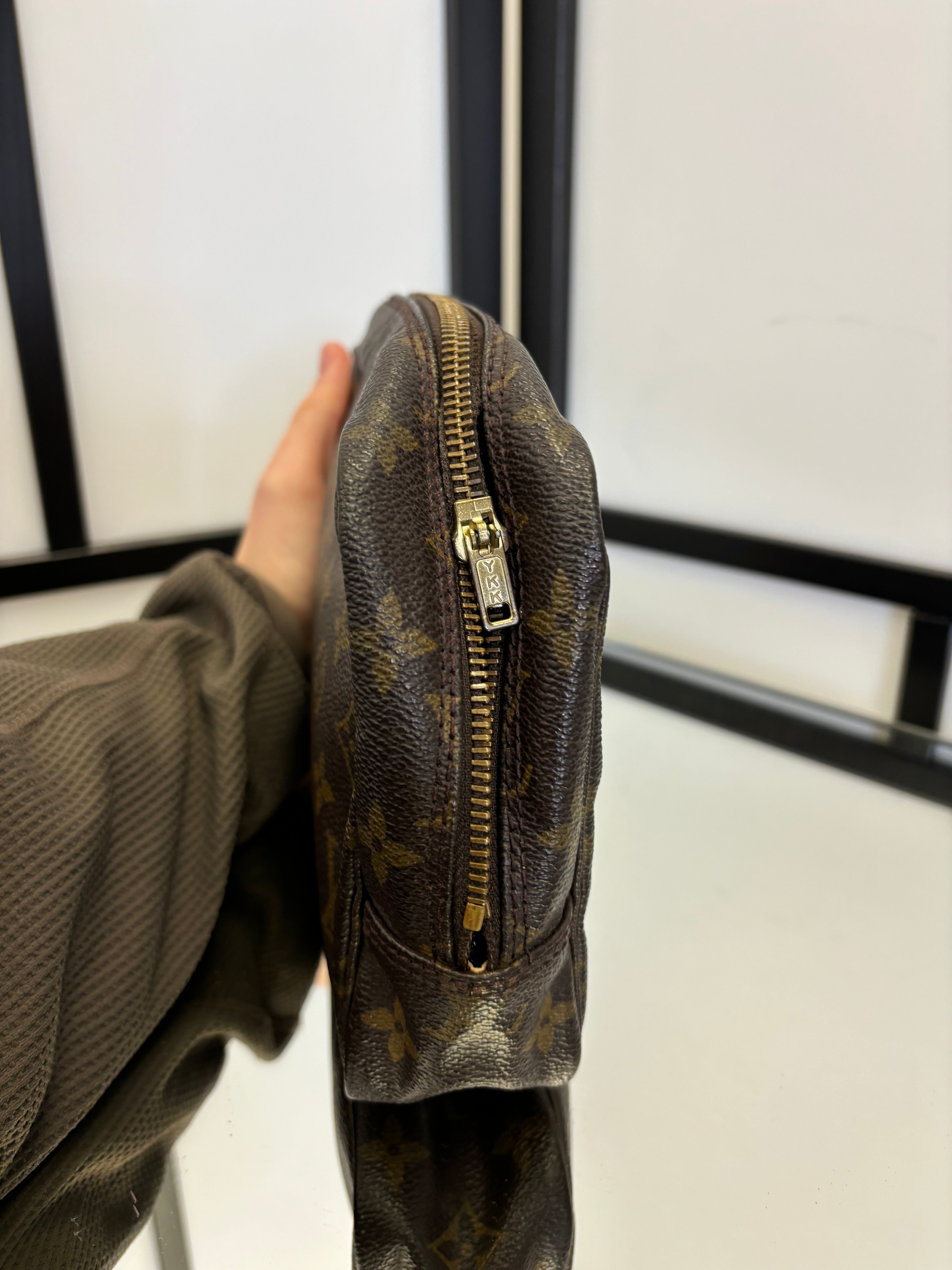 Louis Vuitton Wash Bag